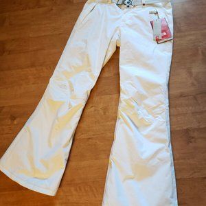 NWT The North Face white HyVent ski pants medium